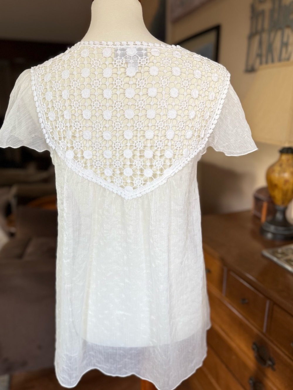 Dress Barn White Crochet Yoke Peasant Top - Picture 4 of 4